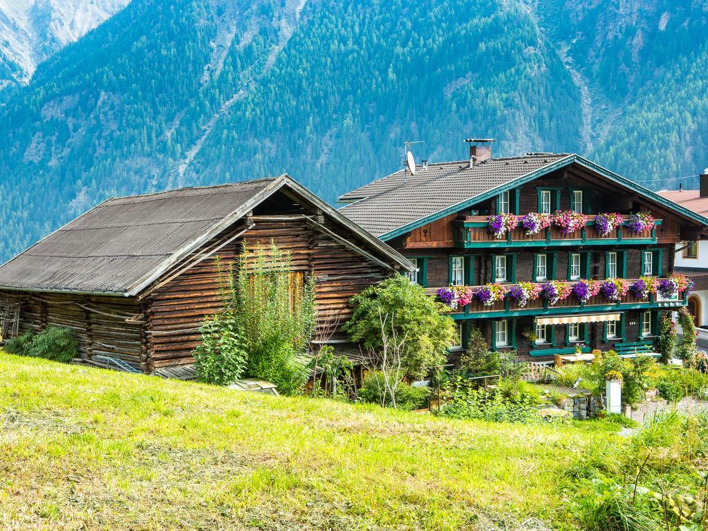 Altes Holzhaus Apartment Сьолден Екстериор снимка