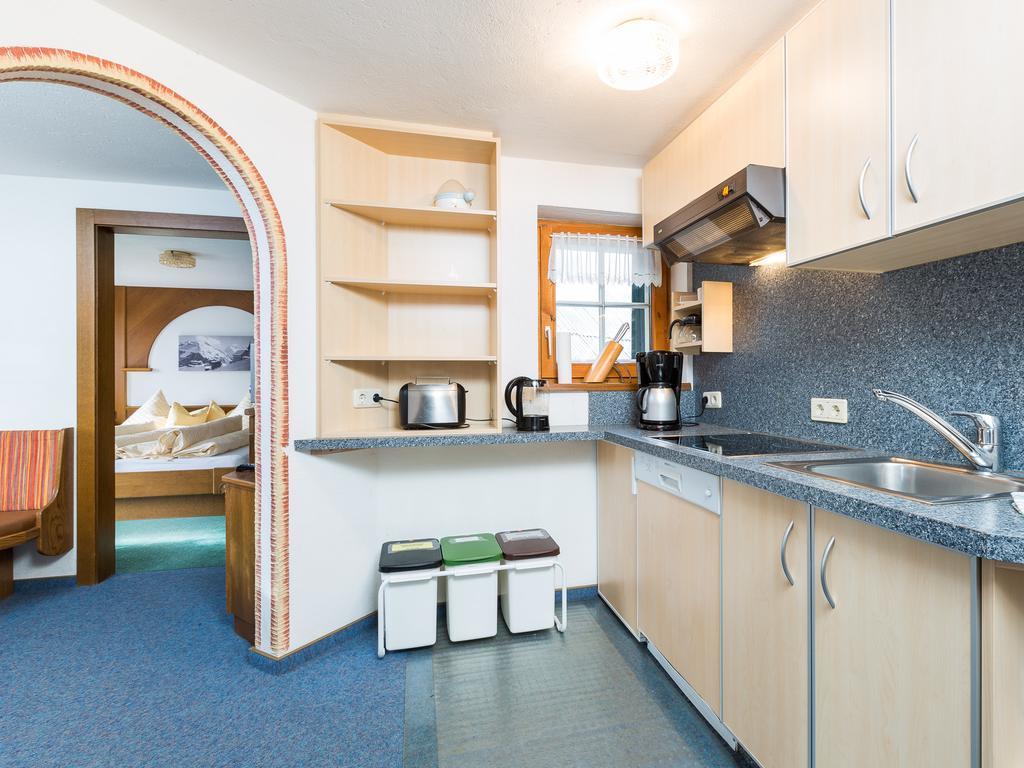 Altes Holzhaus Apartment Сьолден Екстериор снимка